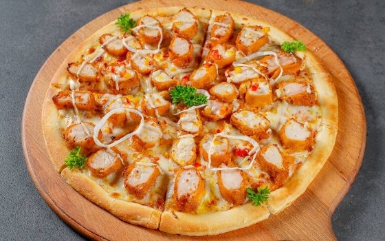 پیتزا چیکن سوخاری